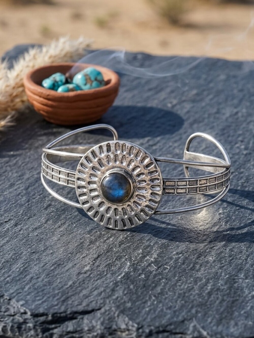 925 Sterling Silver Blue Labradorite Cuff Bracelet Southwestern Concho Boho